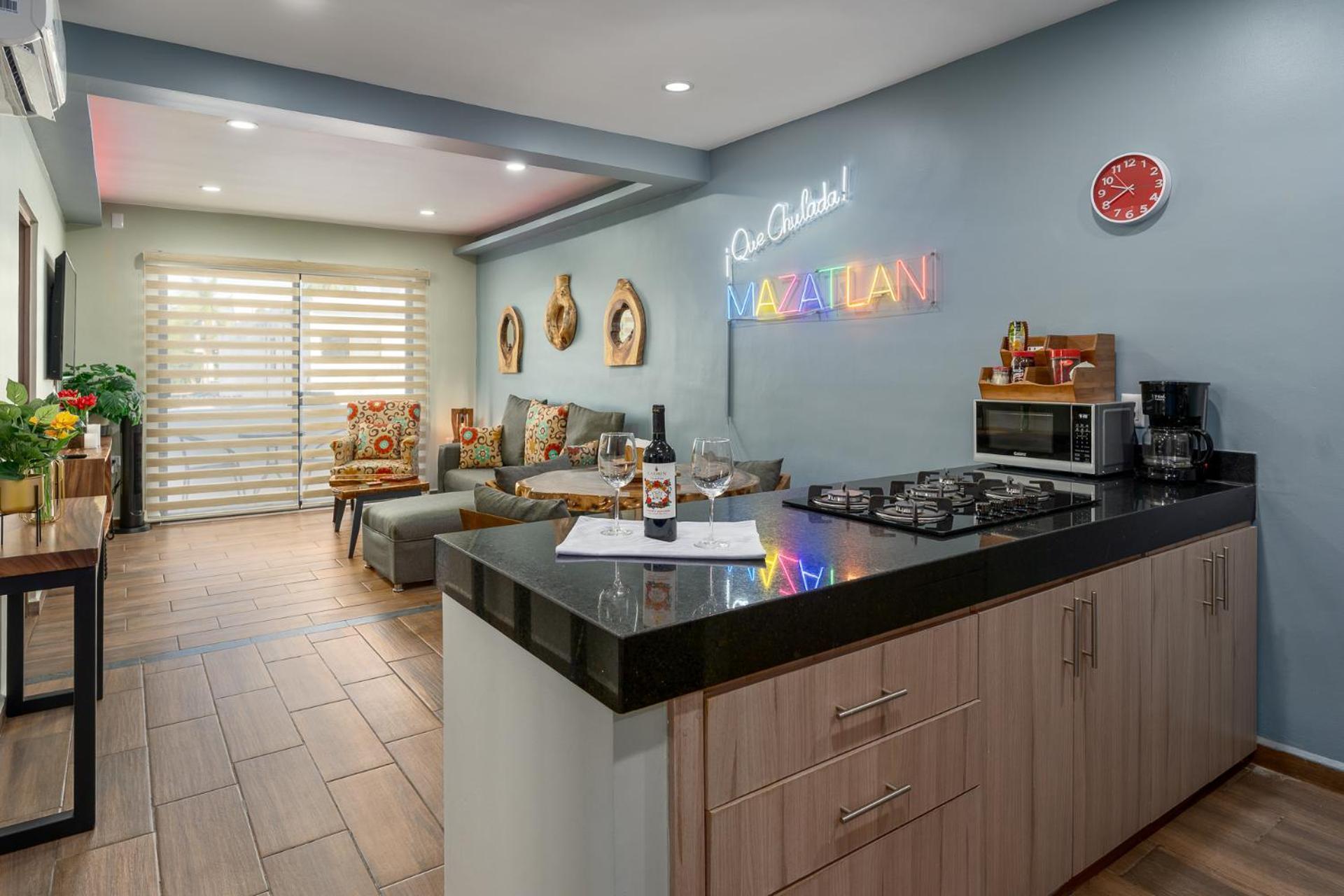 New & Comfy, 5 Star Area, Walk 2 Beach, Pool, Views, King Bed Mazatlán Eksteriør bilde