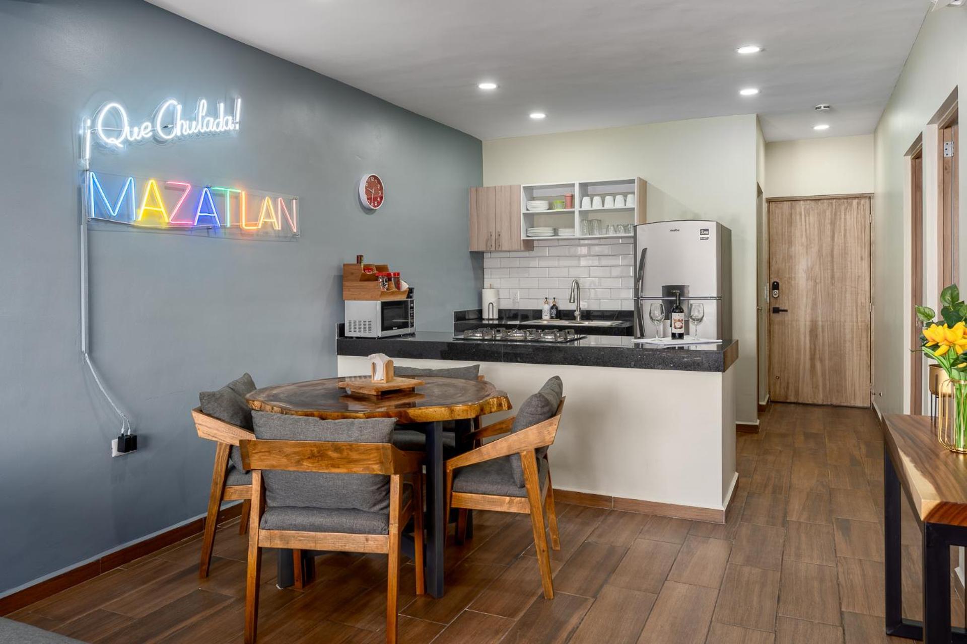 New & Comfy, 5 Star Area, Walk 2 Beach, Pool, Views, King Bed Mazatlán Eksteriør bilde